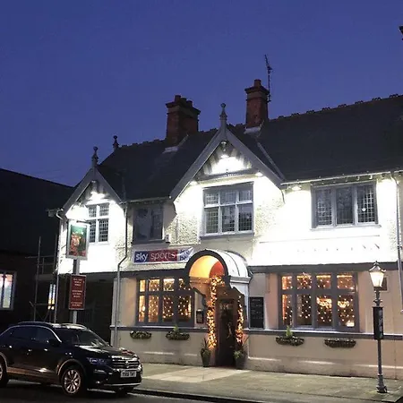 The Saddle Inn 5*