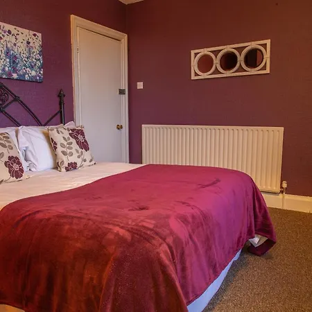 The Saddle Inn 5*