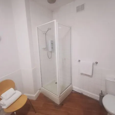 イン The Saddle 5*